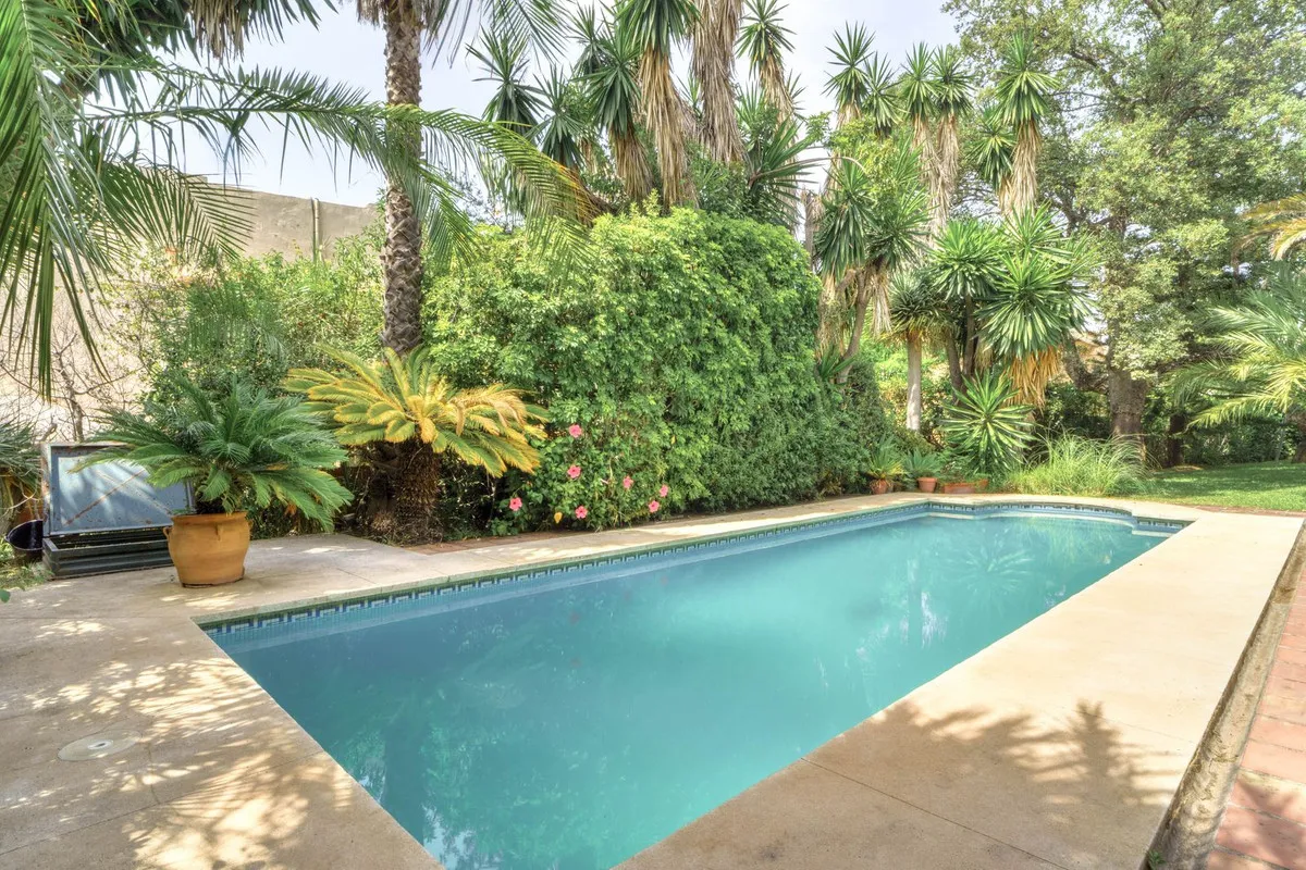 7a202bbf-d9a3-405f-bf33-8e650feb8303