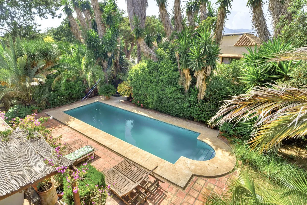 e13cfce6-7a87-4298-985d-395dde5fc6b5