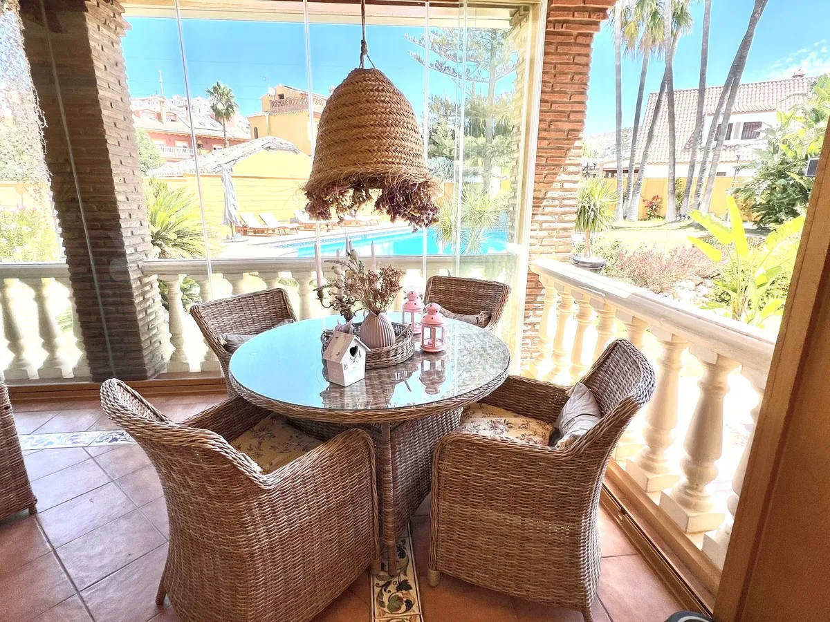 b7a5ed70-a8a8-42c2-94ed-eeccfced9a4a