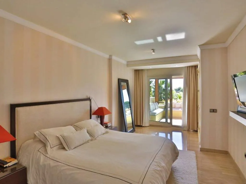 20fa4827-d554-4b3b-a82e-1b4f226a49c5