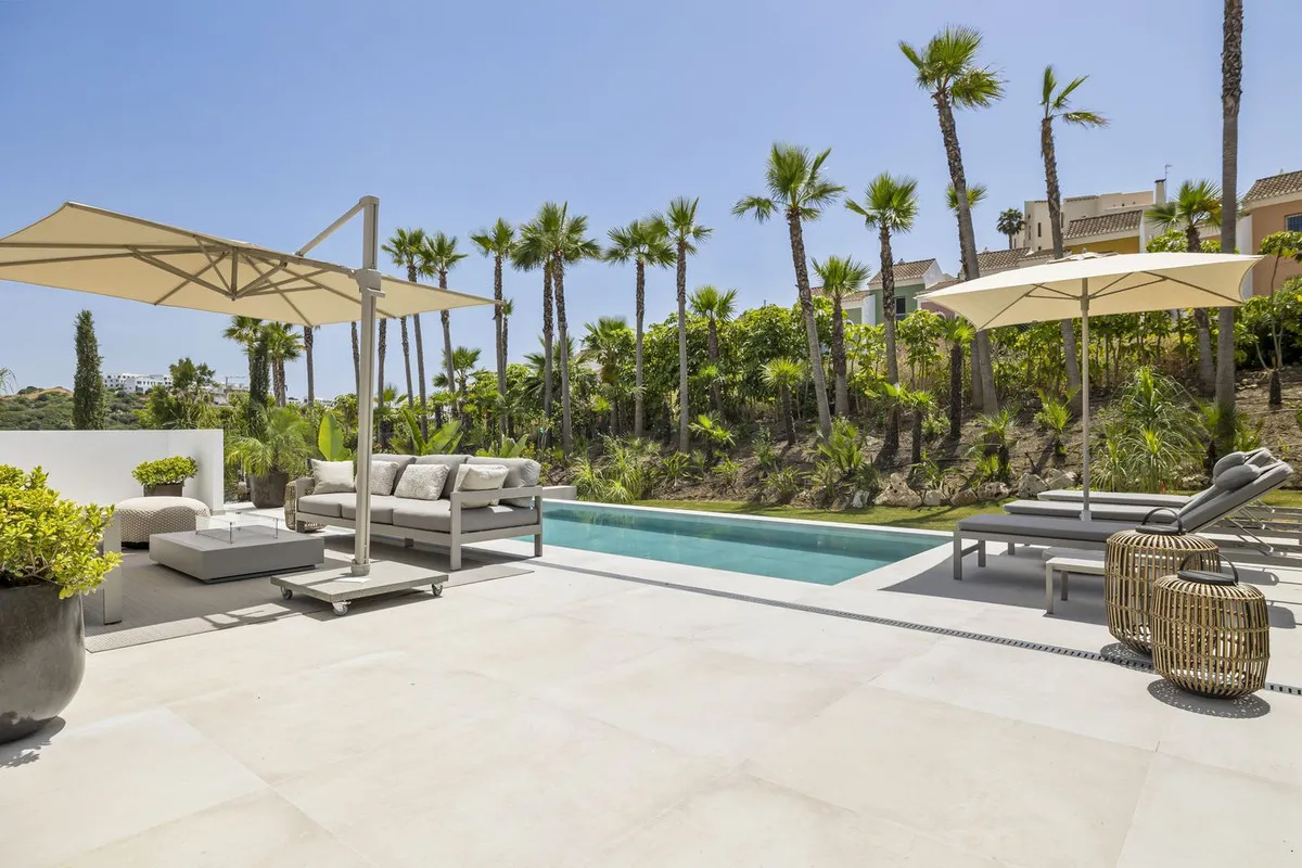 0f0f2306-1e3e-49d4-bdb3-267c42f8a50c