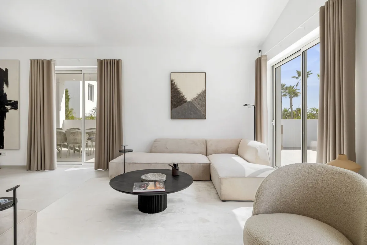 c9bdd02f-8624-4d79-9b90-f43bd4f7f1b2