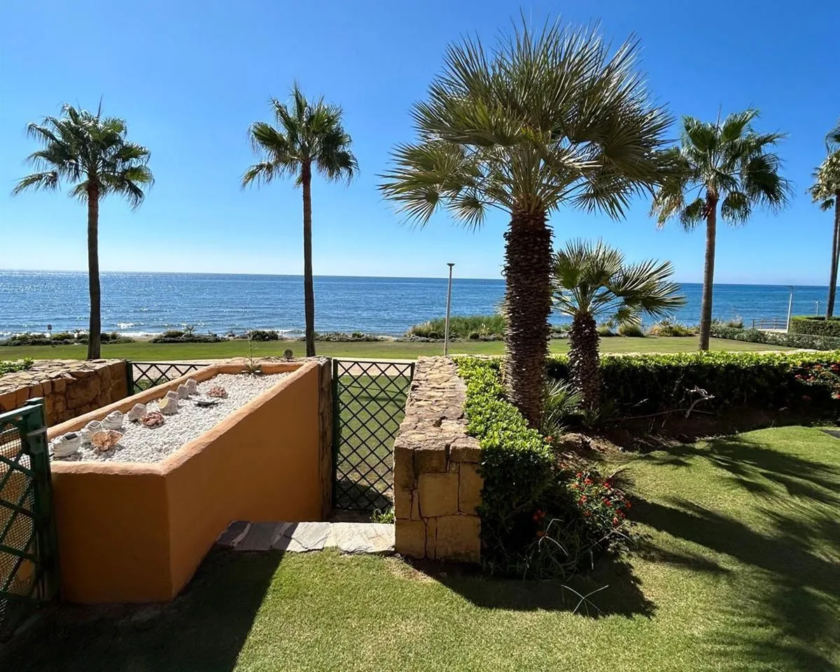 69f75893-009d-4ed3-b235-8ef68fca40b9