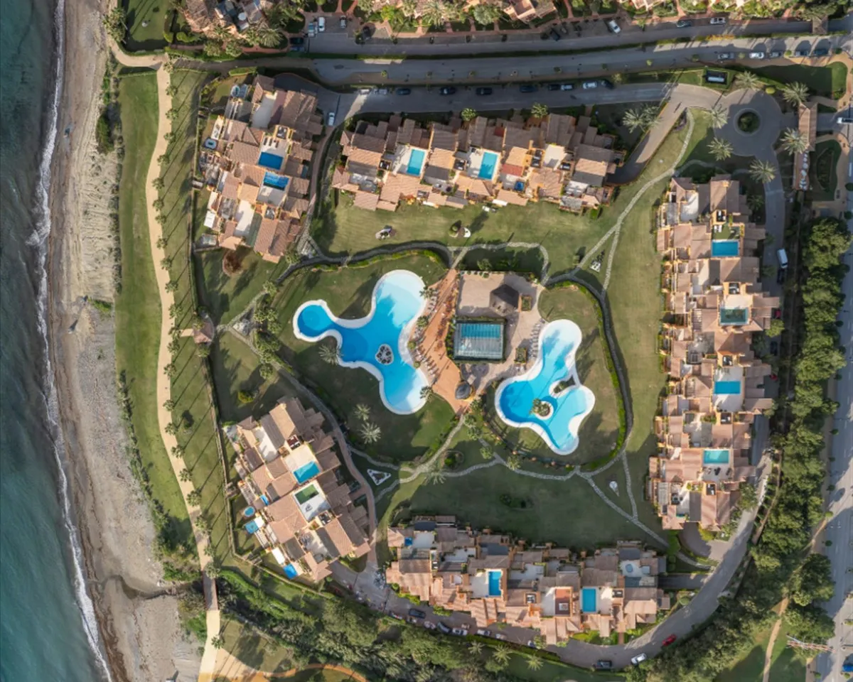 8e288bf3-9096-4f76-8dab-e01e34d27d68