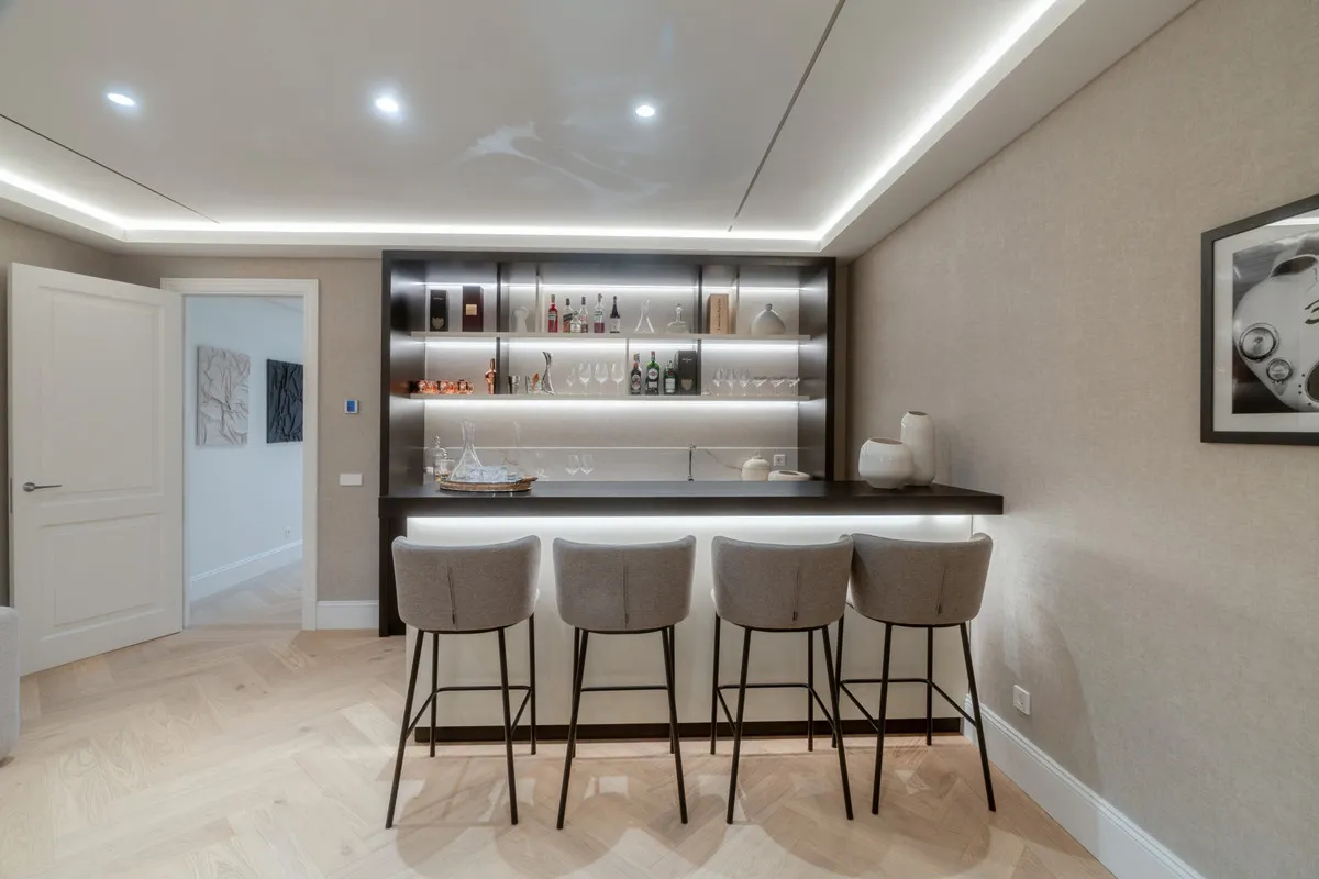 b99b20ff-05ea-4d8b-bef6-0a82939a914a