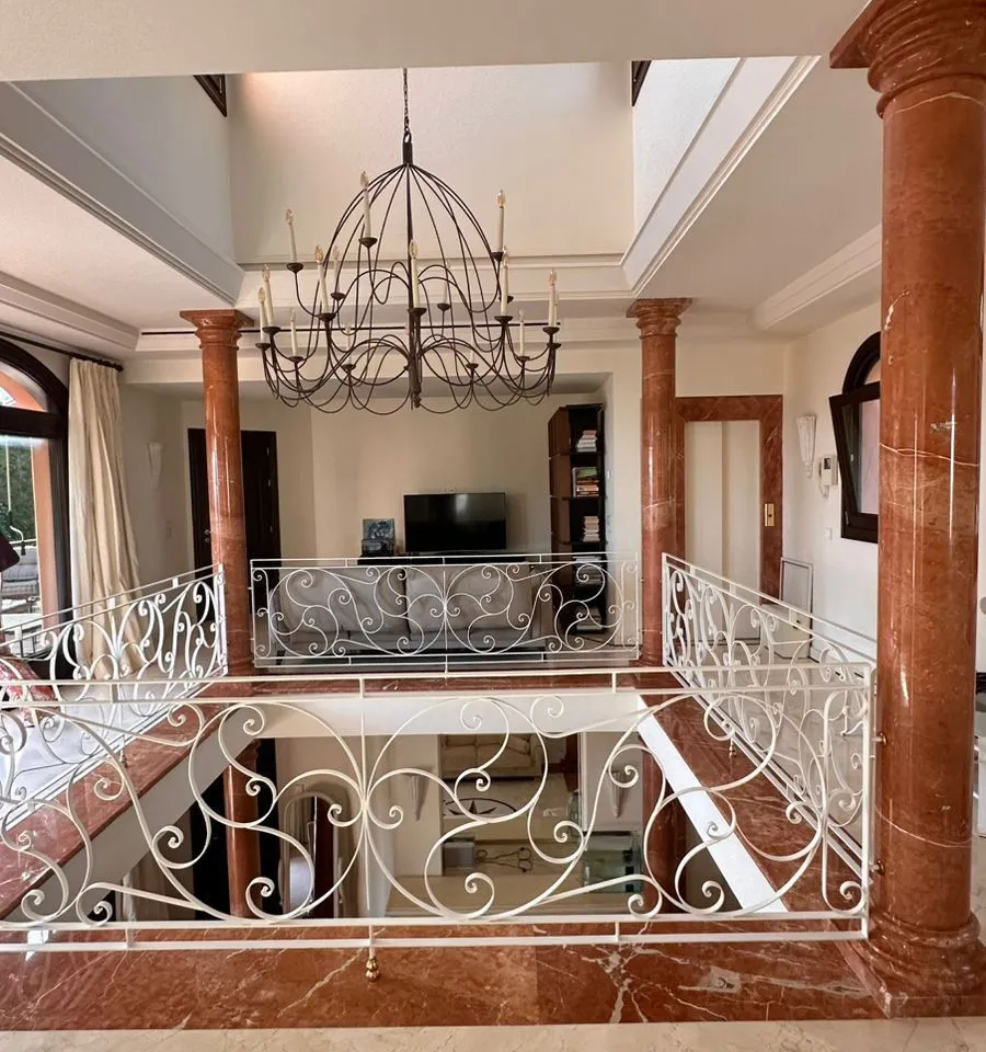 9027d97b-dab6-4100-94b7-d852422b8cdf