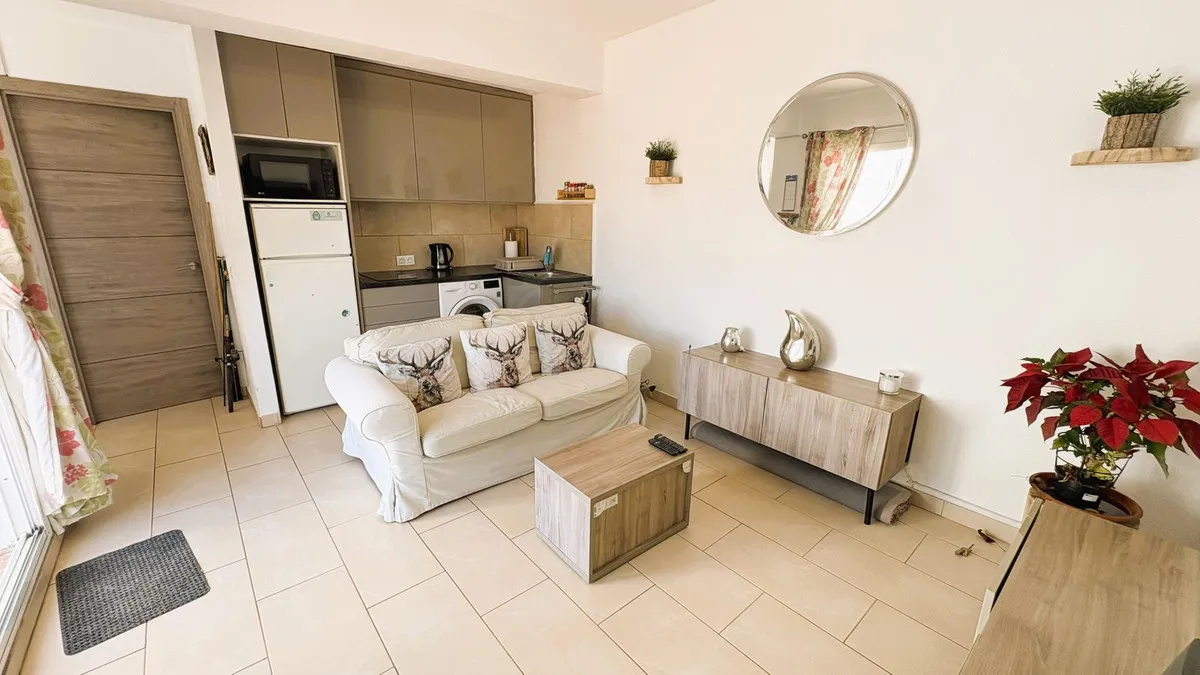 1897e689-c0fd-49da-8523-8f82392a868c