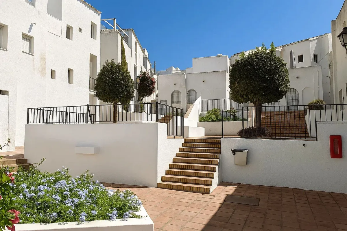 63e981d4-52e3-4e5f-b8c6-e89a9e1b390e