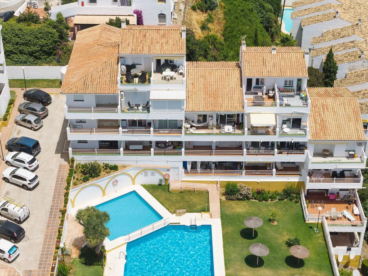 353b1b97-5a88-42a6-aee8-de8840a086f7