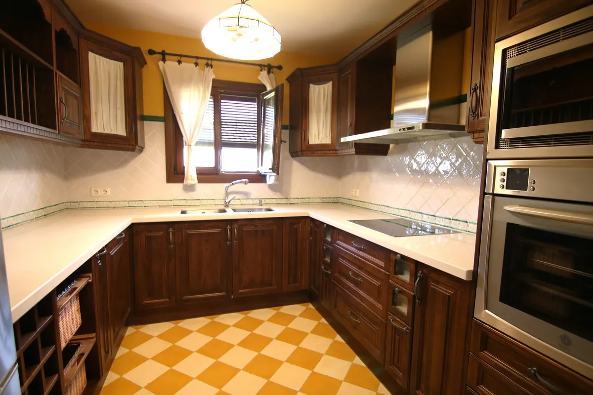 a87ab8d8-6029-4f83-9e9d-8c73ff49183c