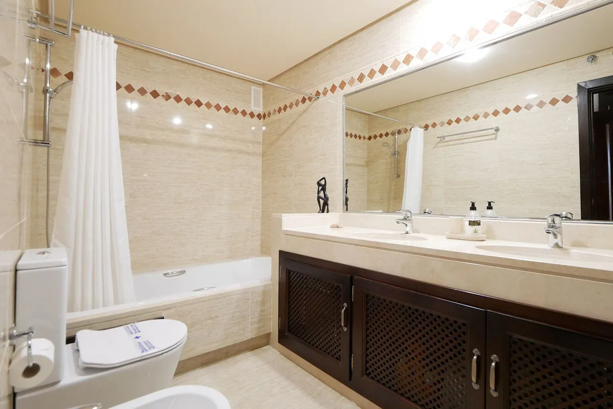 a6fc7ef4-8acd-41af-b547-dcea9f9401e1