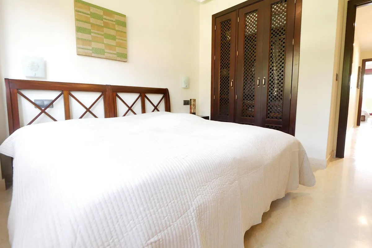 a70b0208-d311-43fa-b975-4b33846eb3d2