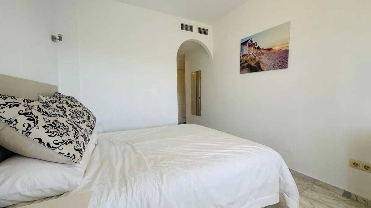 153e5acd-d429-4fd1-b9f2-f61434cbc3dc