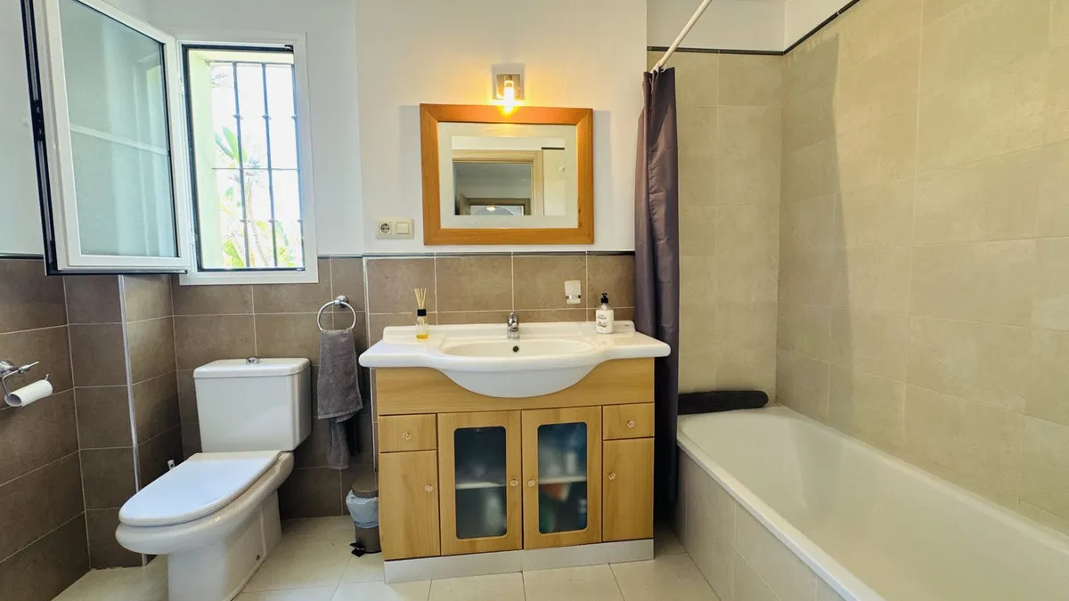 63286df1-044a-49c8-aef1-be26aefa5714