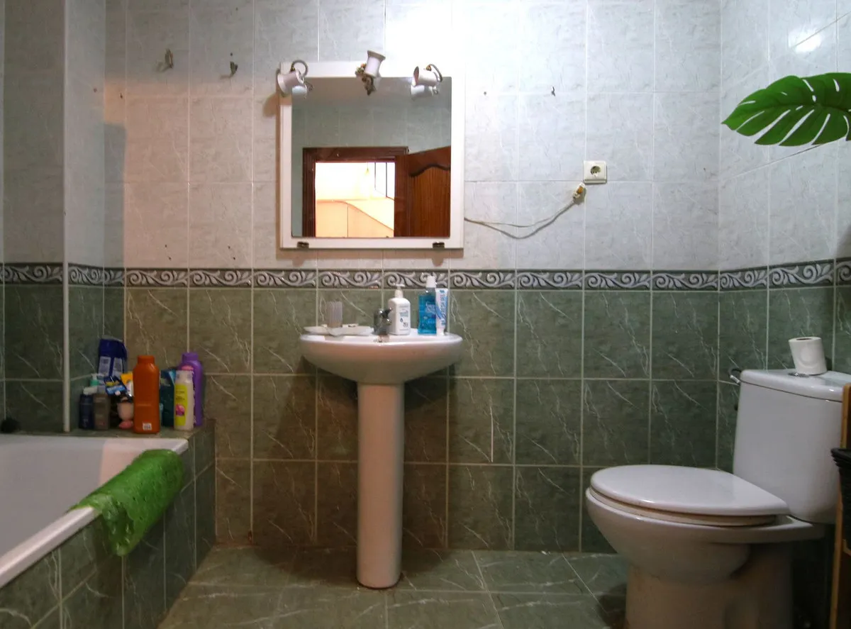 bec0b95d-7514-42e8-94a0-9b0fa4e30a45