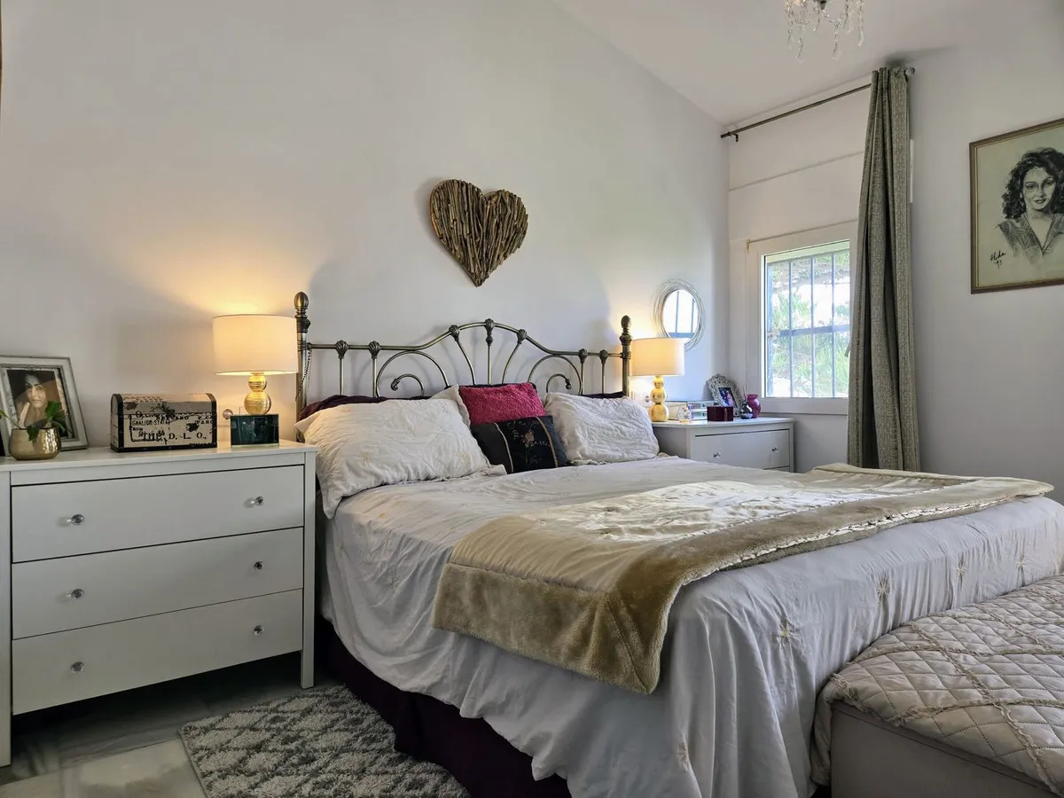 c205dd38-f043-4614-8216-e21d95f7128a