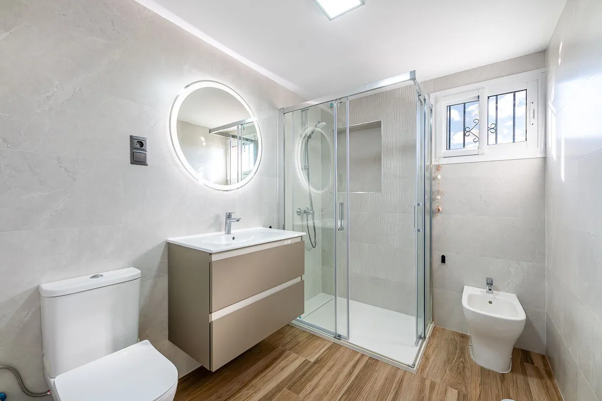 28b8e24f-798c-463e-9532-e35c21ecd254