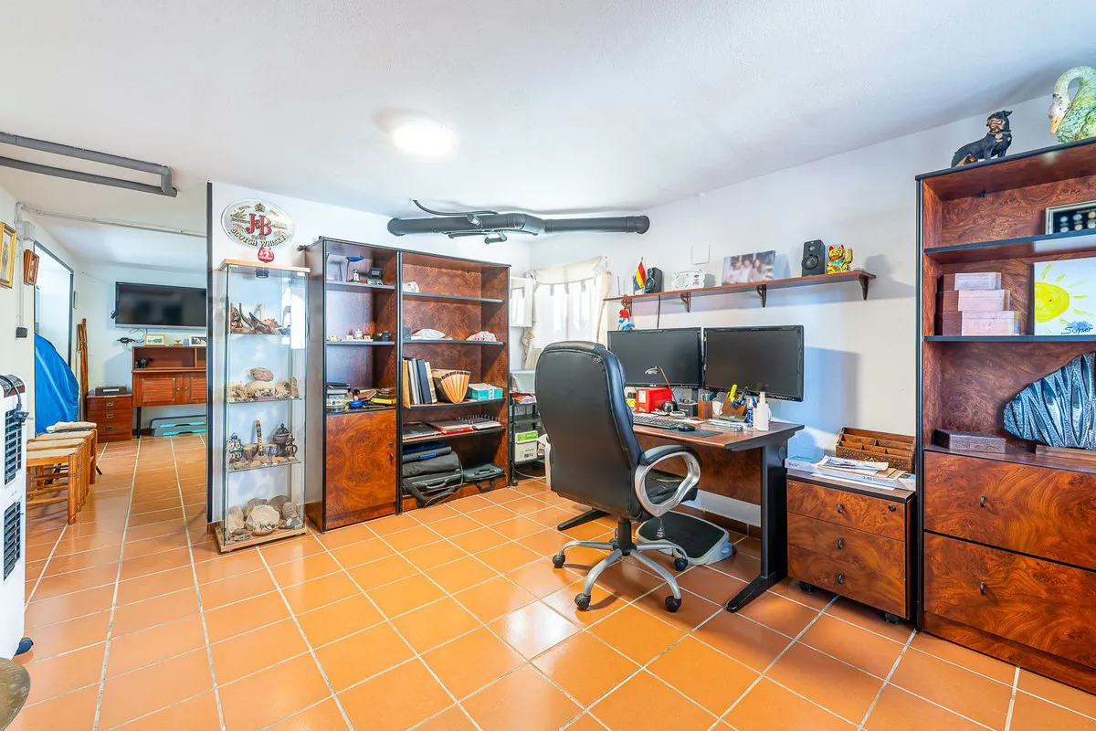 395b400e-0dc5-4549-b4f3-fb766f6f59ae