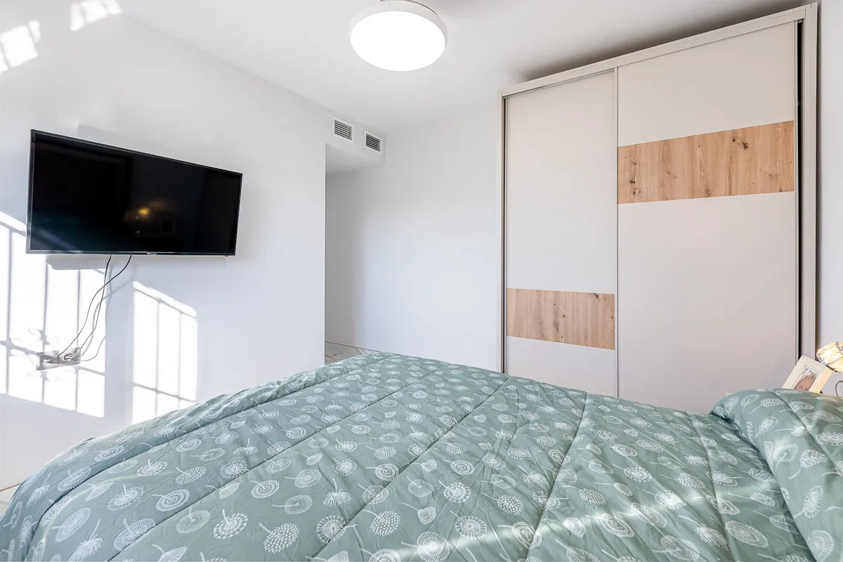 aa8cd03d-9a18-4b53-be38-c1de72fe2e6a