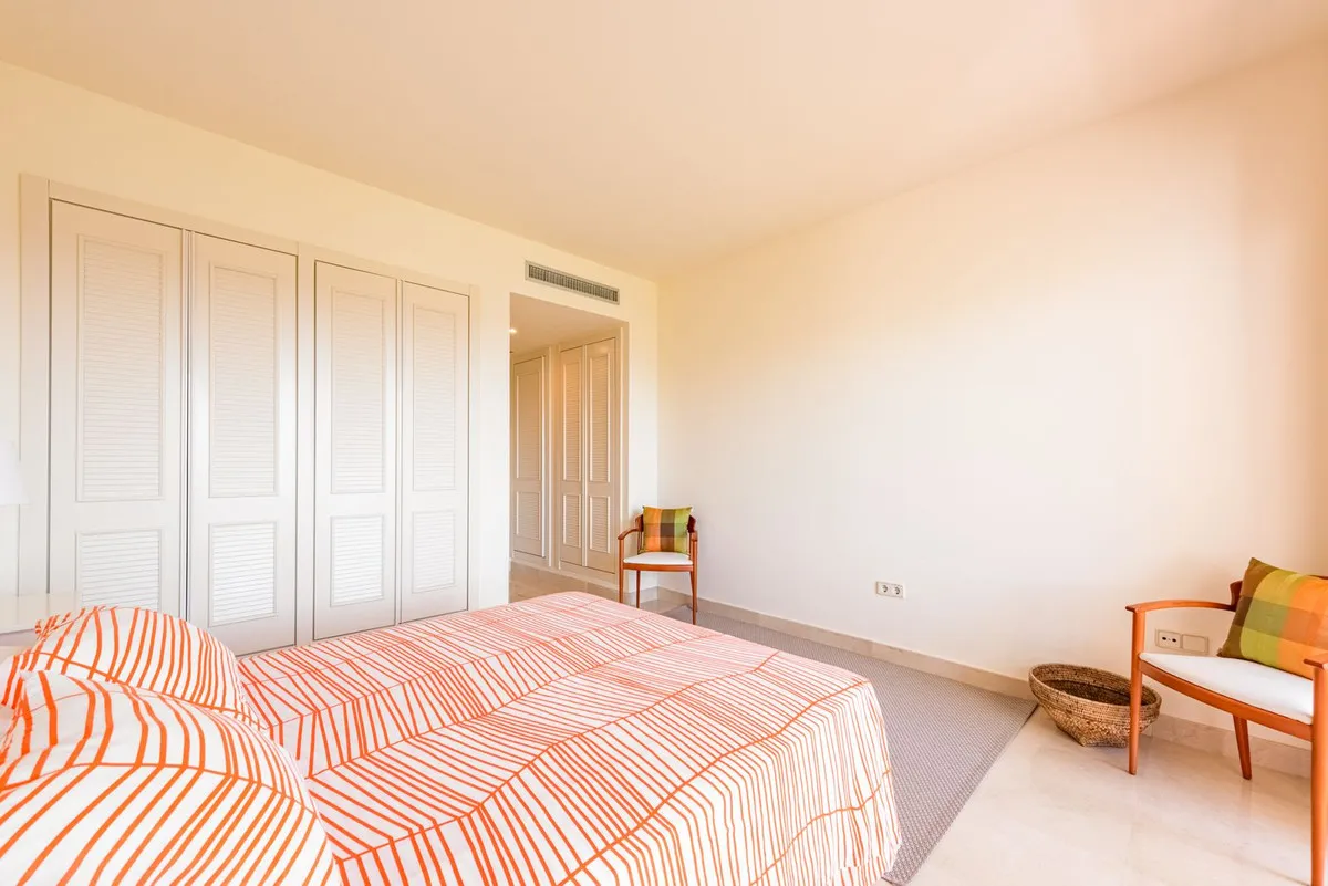 506b7745-a46f-48ec-a18c-150b8e243f66