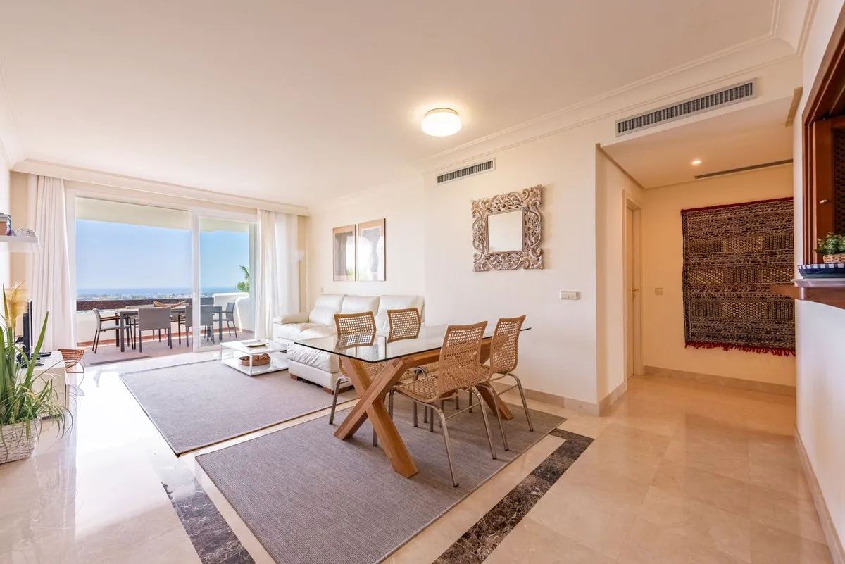 6de3a3f7-f2e1-47bd-8753-fb6fbe165138