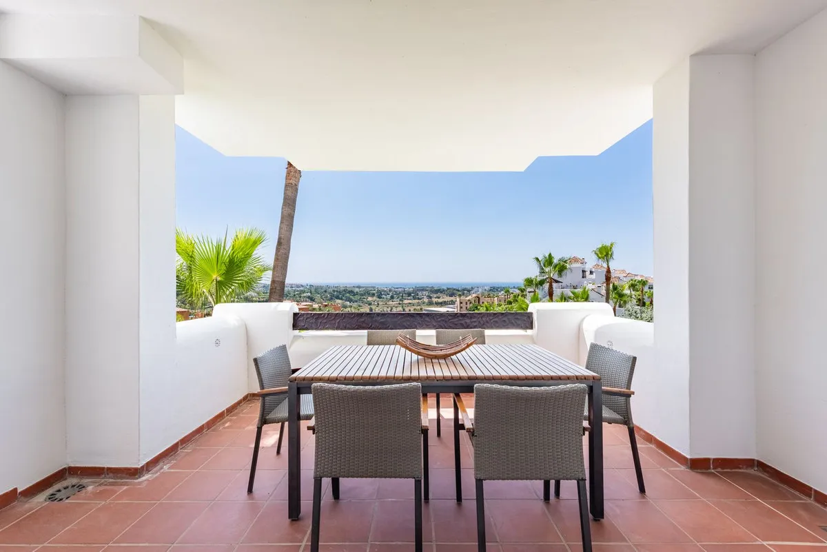 9b93252e-4274-47c8-89cb-d61a44f69979