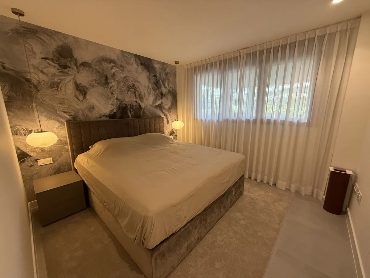 40d0573b-29b5-4737-8424-c7f8ad57dad5