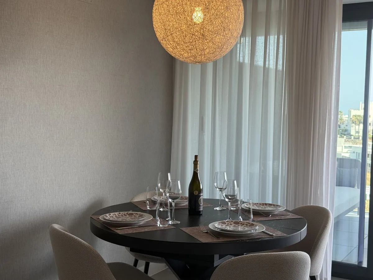 7a5ad98c-e62b-4015-a1f2-6d742d2f1686