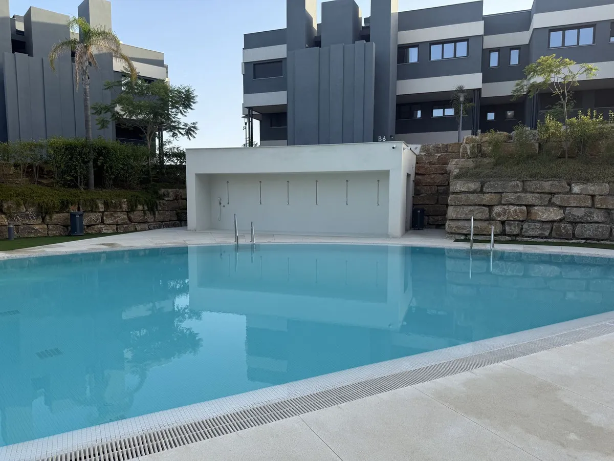 b9393090-1ac1-48c0-8fb6-720b44218cbd