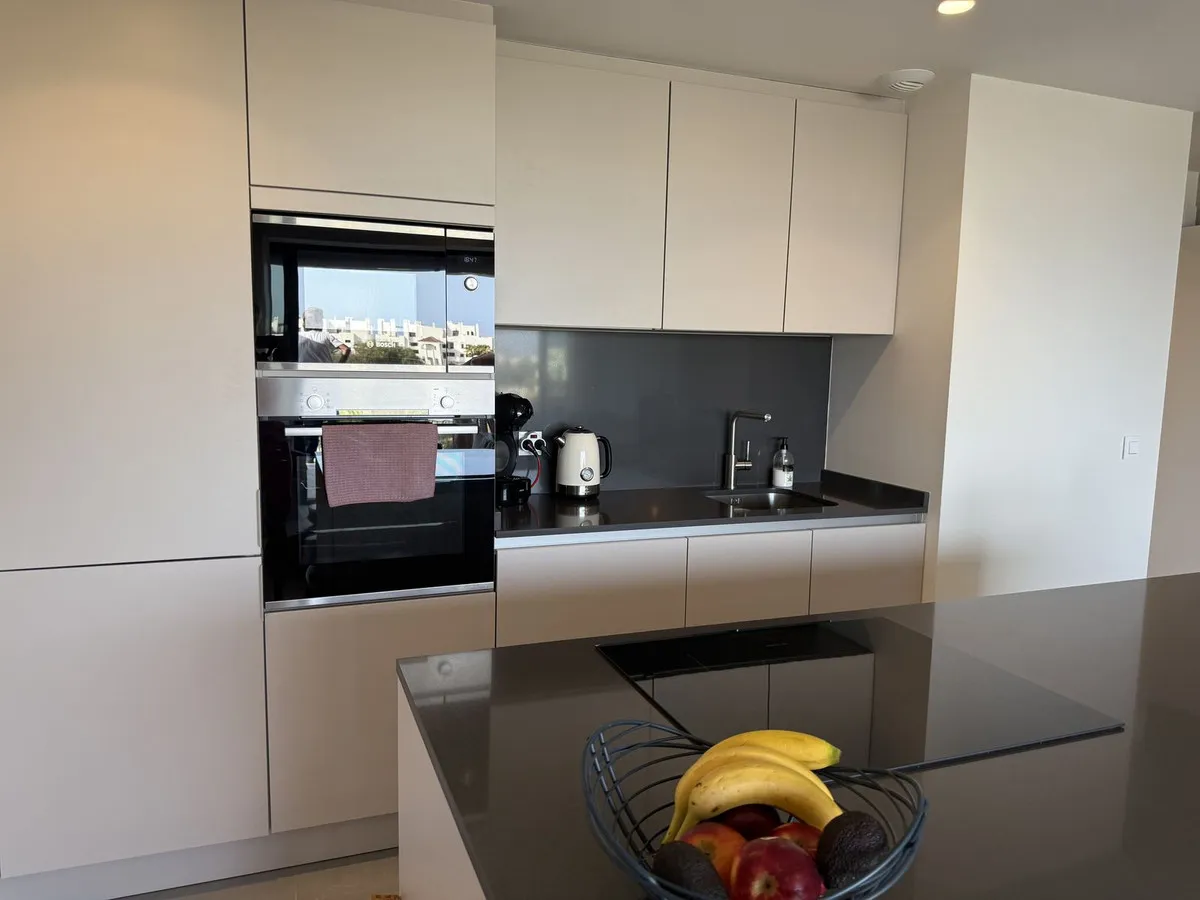 c6c99753-c24e-449a-ab1d-cd1546025d1c