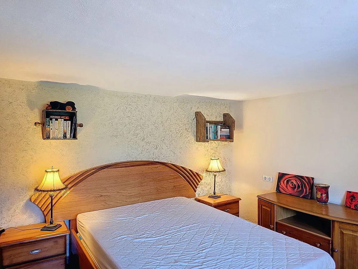 98e0dcb6-8e35-4363-9fd5-eb5e84e670b3