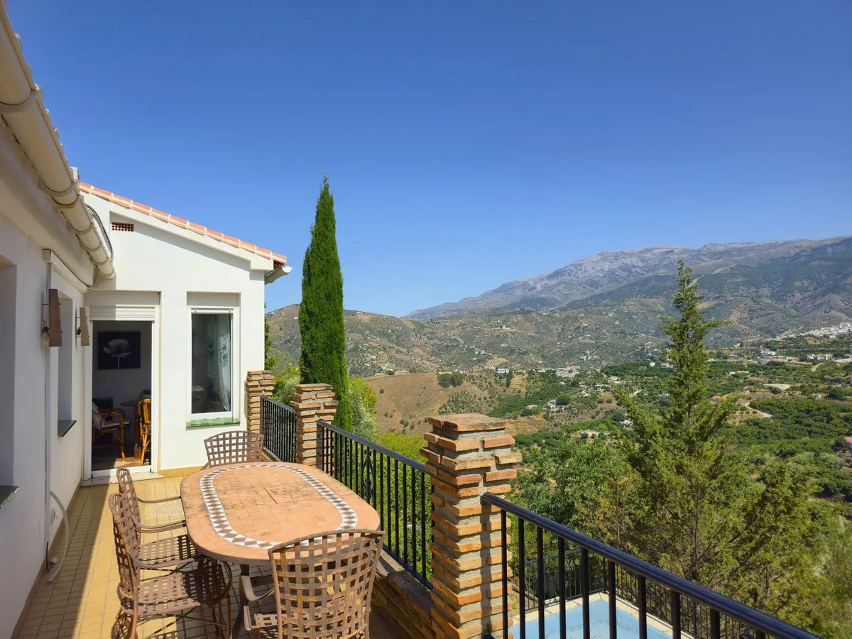 dcc8dad1-14ef-4714-ba03-f78e2c132559