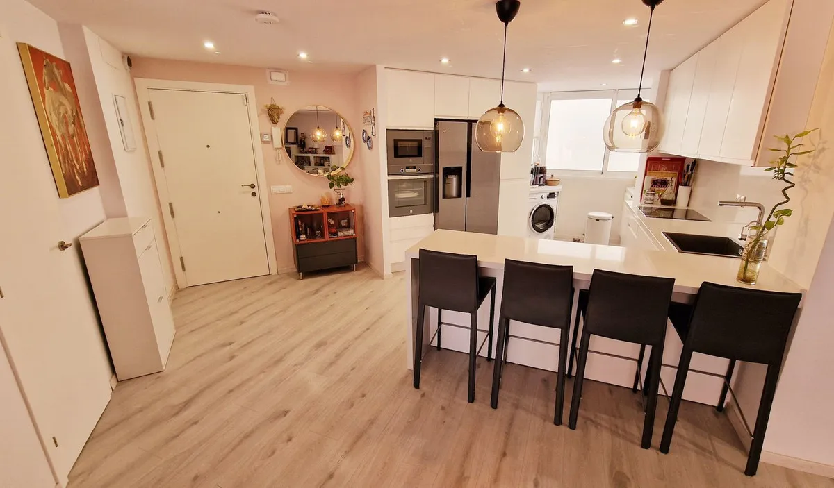 a946a0c0-f98f-44b7-b32f-ea2eb1f55a9b