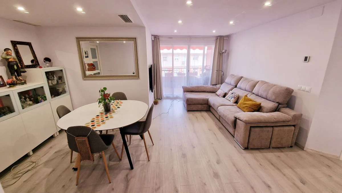 d2739d6d-ef1e-41cb-91a6-3003d9a2c916