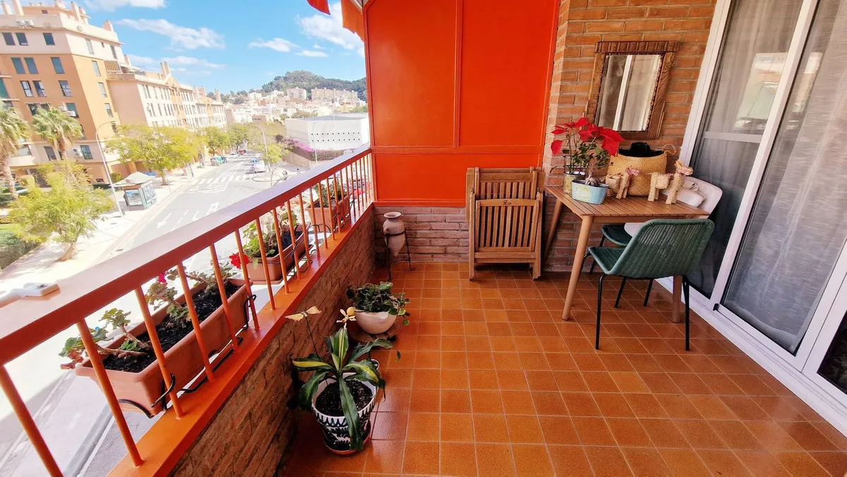 ee73ba85-1d4a-4c09-a98a-f4d44d325f14