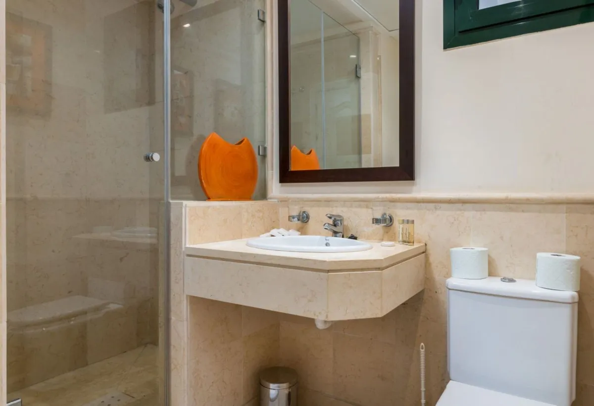 187d8a51-9f53-4189-a0db-068caf56ba7a