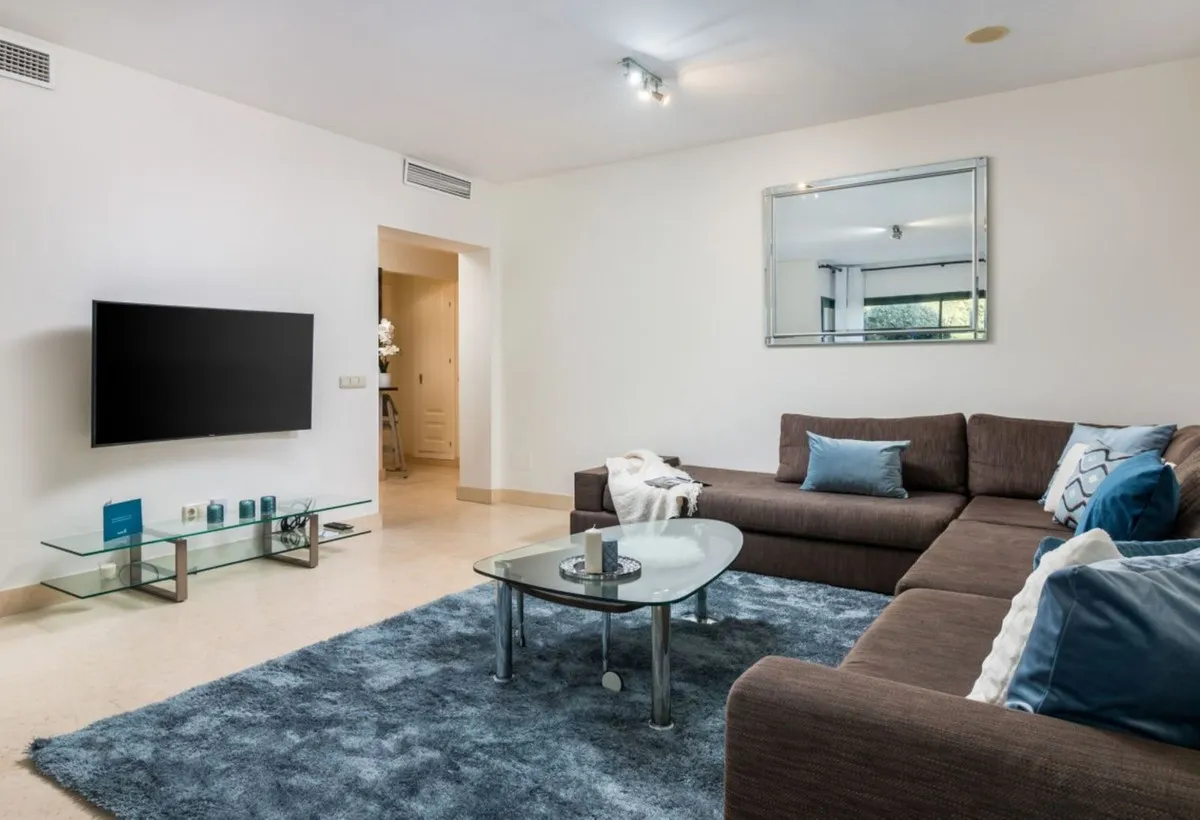 d5b5acac-5608-42df-b2b8-37a6ca483e09