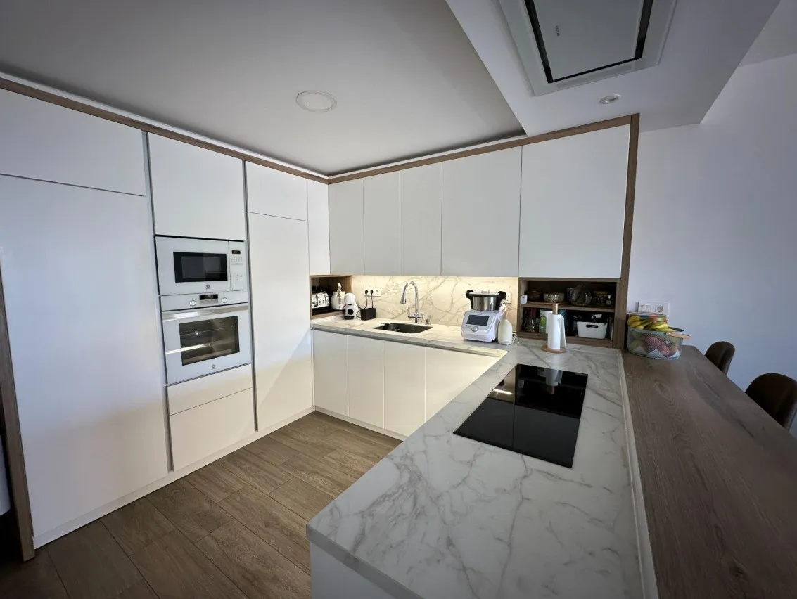 78561aab-4403-4fe6-a7b4-1522bd9a5ff0