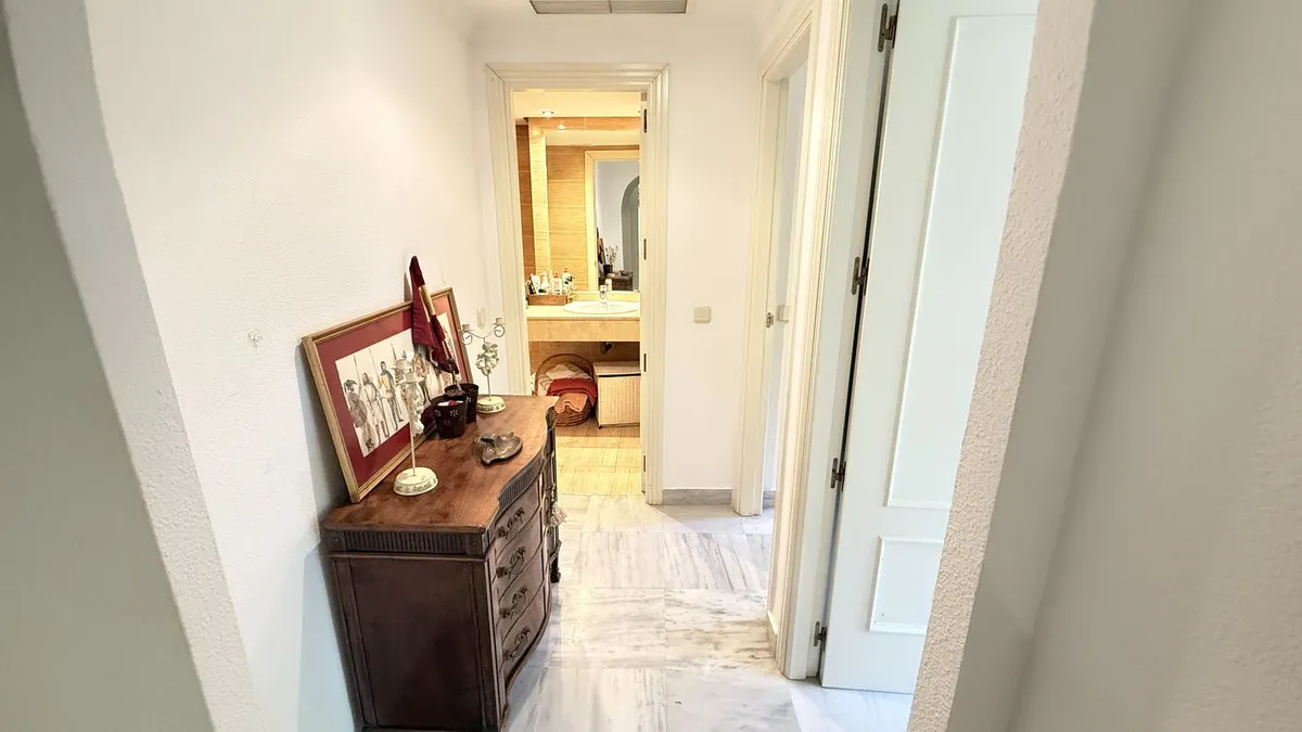 002ea070-56ac-4a99-bf99-4f408621c99f