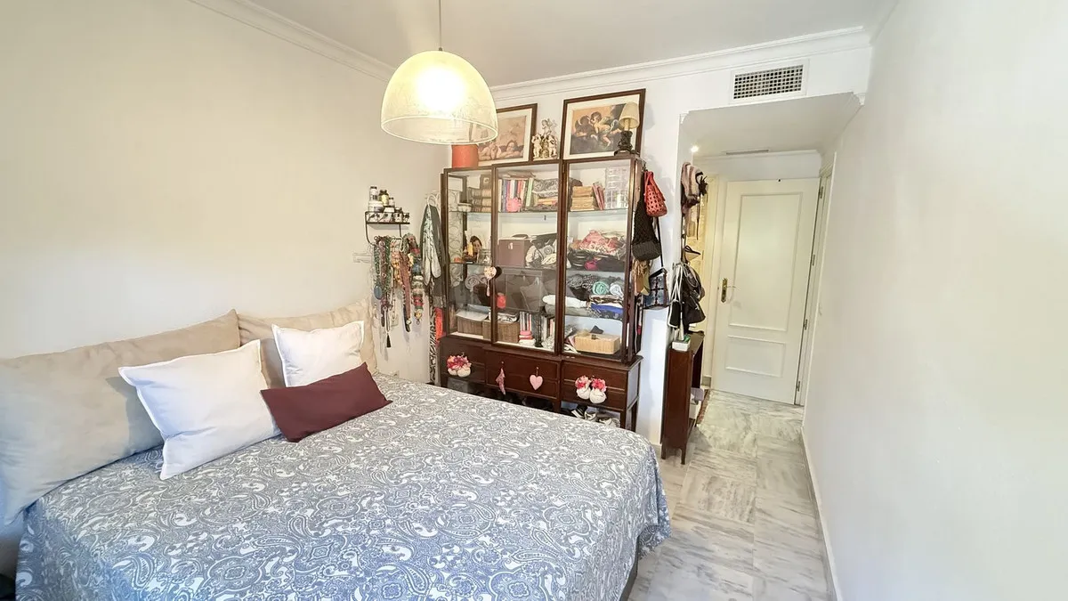 ead24204-ef3f-488c-8b4d-5396f7b60c40