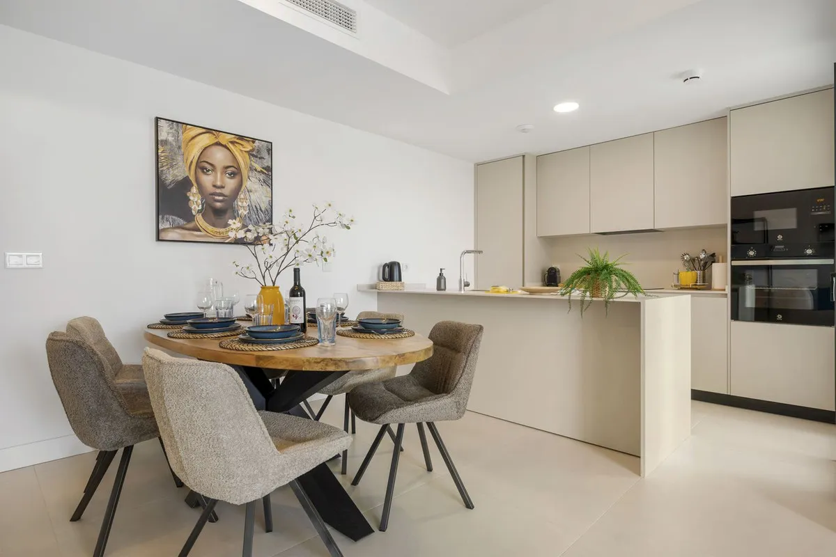 0e58a669-45a4-4d10-83e0-eb17a0b8585e