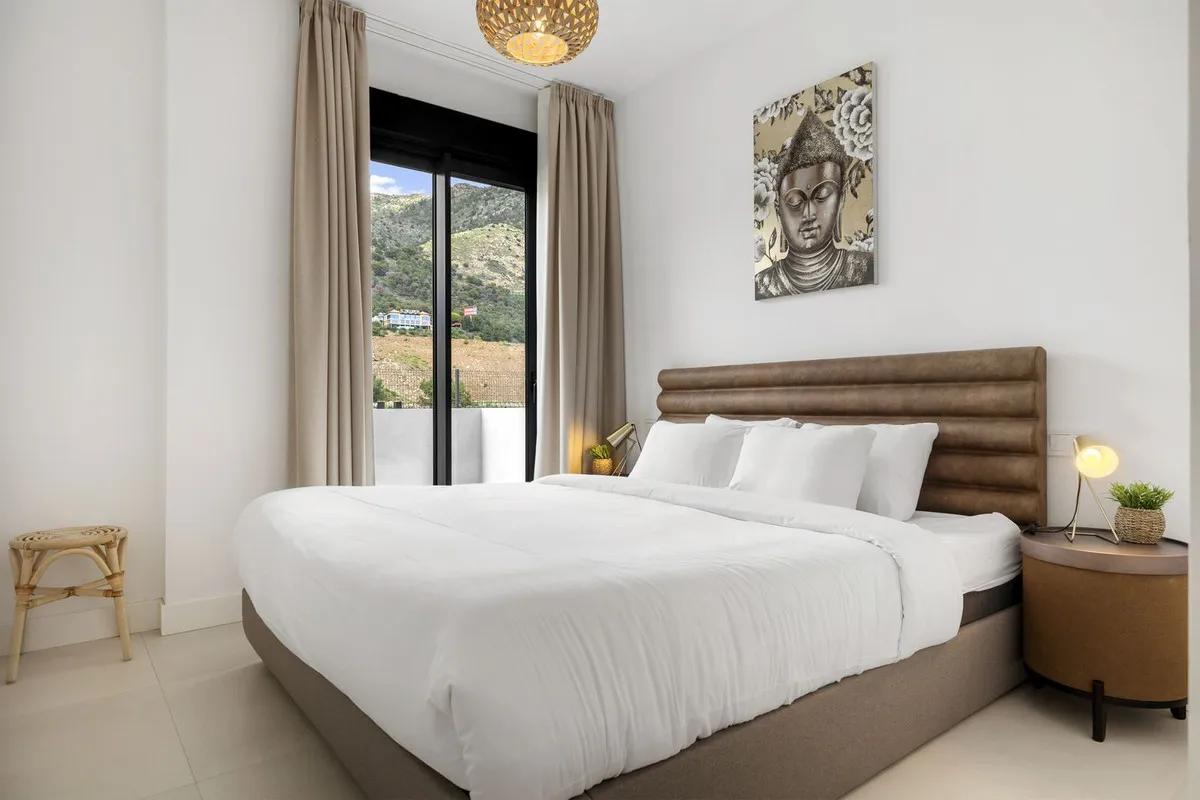 730f5bca-c923-47de-bbe2-2f7f010fb6fd