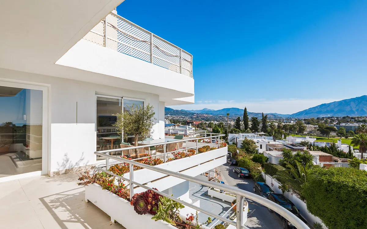 8ff0349f-1f08-4f48-80ce-11d069c8c56f