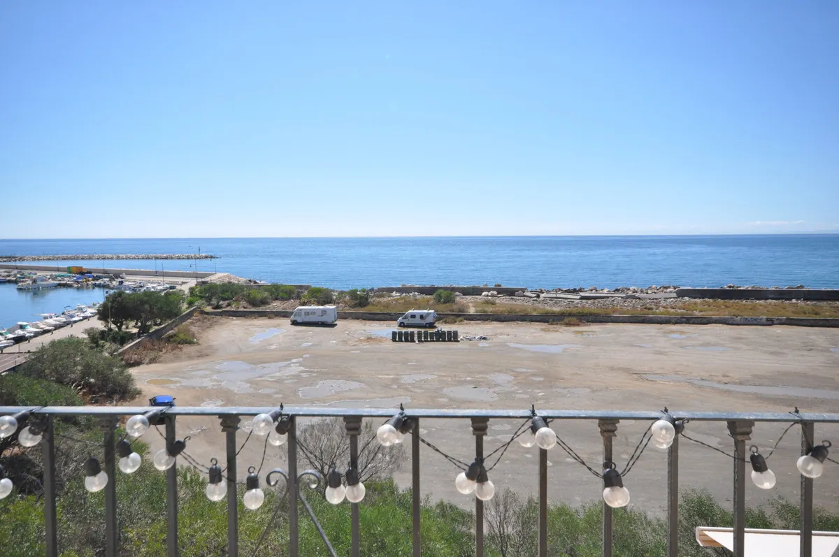 a3d3de80-b33b-412f-b0ab-f955c16388c4