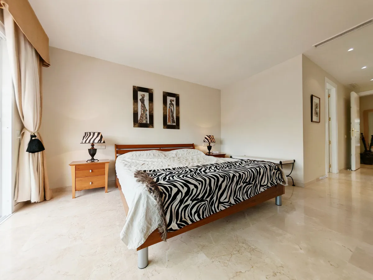 38ac5621-8a22-4137-b8a9-3b97c8d8ac24