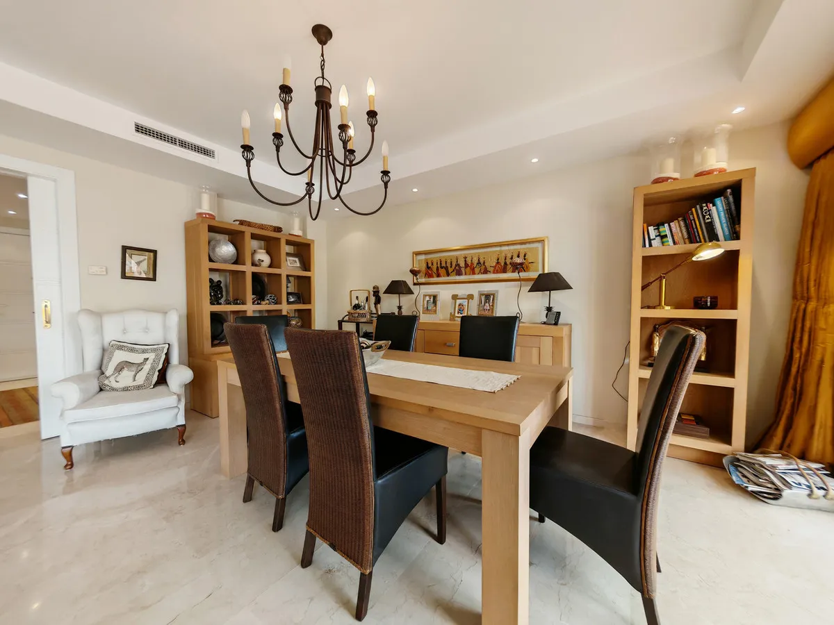 8b75b7a3-be87-4b90-9134-fbf0fd880f9d