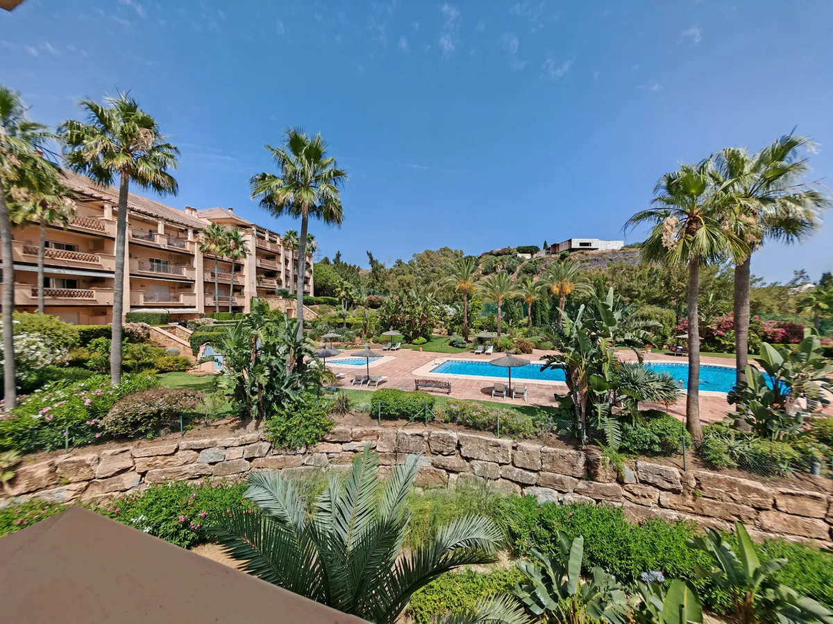 92f970cf-224e-4f0c-9aac-c6260d244b36