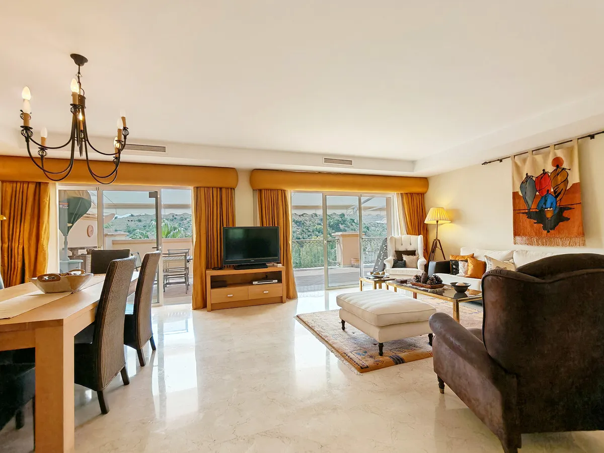 f95cce9f-c9f5-4f52-af7e-709892680abd