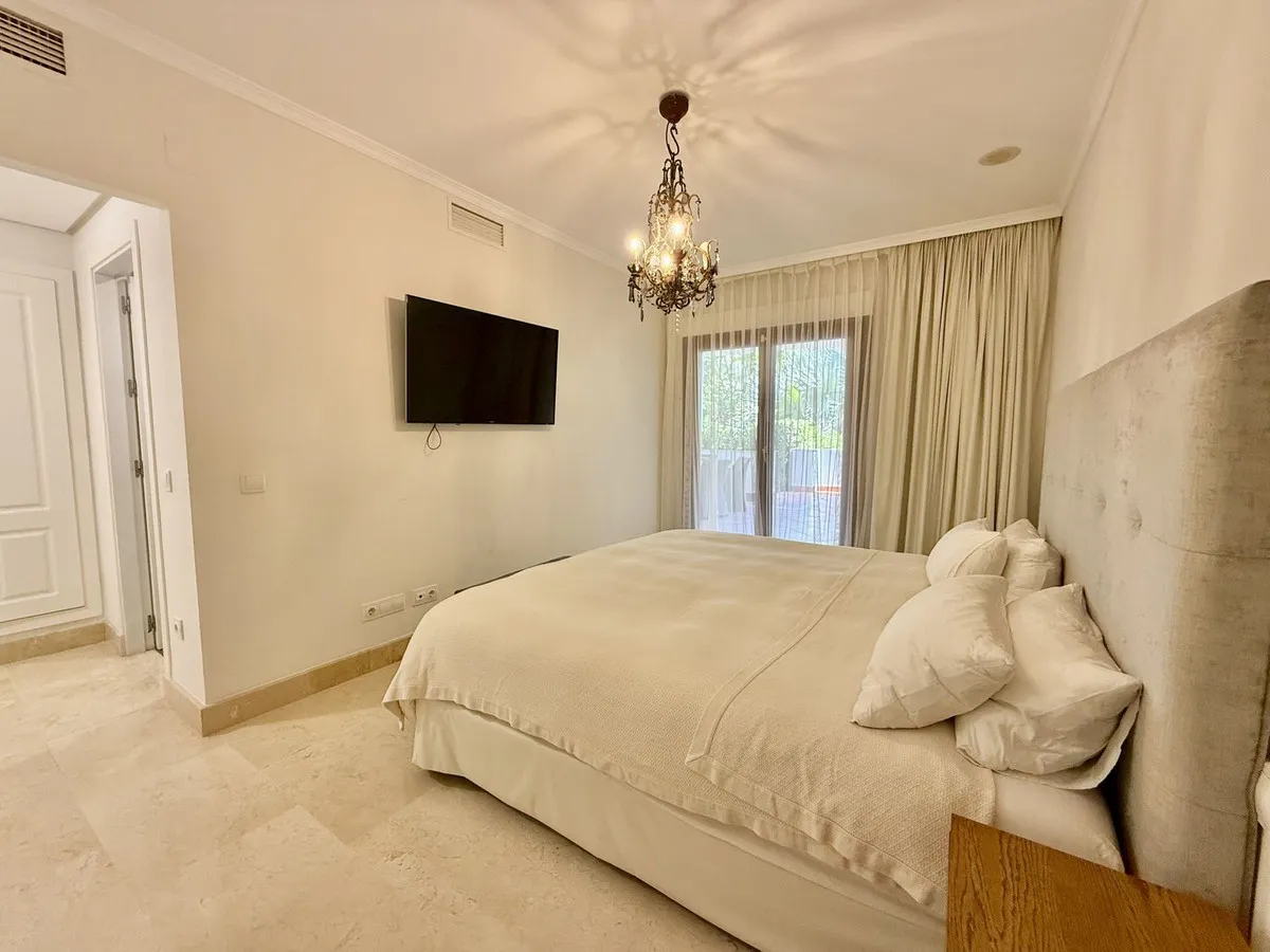 510c45a5-695e-4c4d-ad33-fb2b0f474132