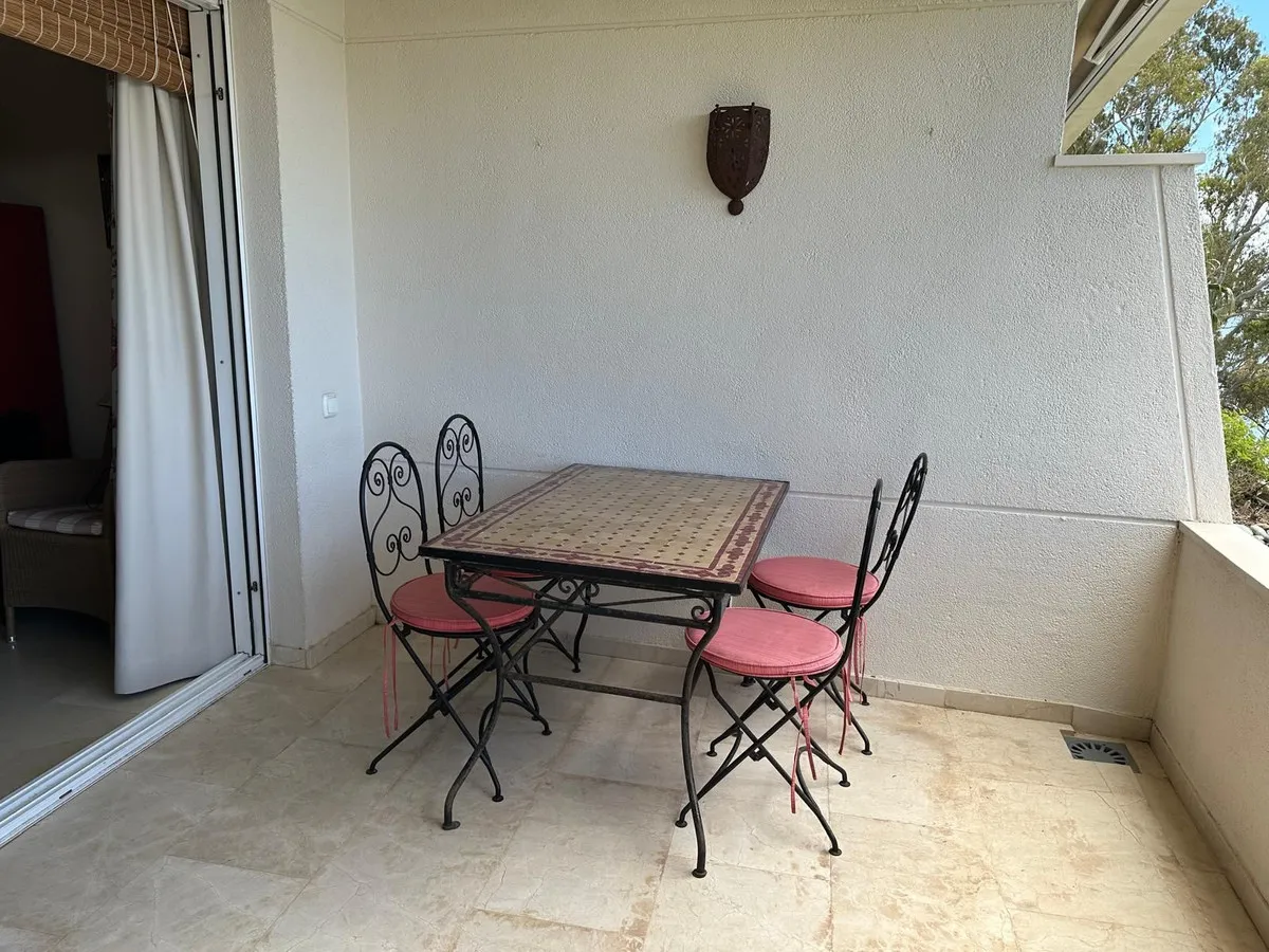 40f71fb6-f4df-405c-8c9f-c66494b88fc4